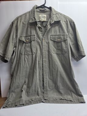 St. John's Bay Olive Green Short Sleeve Button-Down Shirt